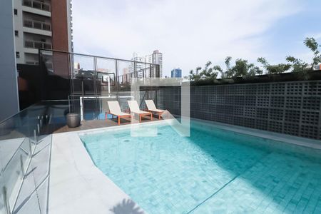 Apartamento à venda com 163m², 3 quartos e 4 vagasÁrea comum - Piscina