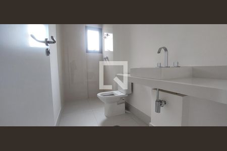 Apartamento à venda com 163m², 3 quartos e 4 vagasBanheiro Quarto 3 suíte