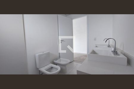 Apartamento à venda com 163m², 3 quartos e 4 vagasBanheiro Quarto 1 suíte