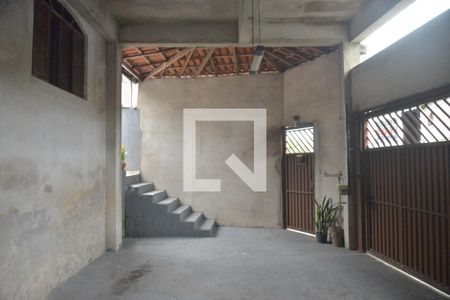 Casa à venda com 186m², 2 quartos e 3 vagasGaragem