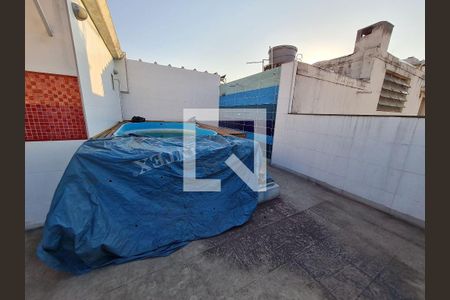 Apartamento à venda com 170m², 2 quartos e 1 vaga