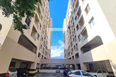 Apartamento à venda com 55m², 2 quartos e 1 vaga Apartamento à venda com 55m², 2 quartos e 1 vagaFachada do bloco