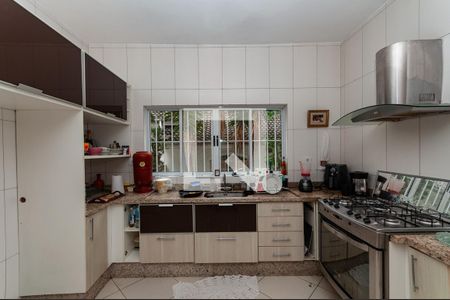 Casa à venda com 400m², 5 quartos e 3 vagasCozinha Edicula