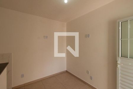 Sala de casa para alugar com 1 quarto, 40m² em Vila Sapopemba, São Paulo