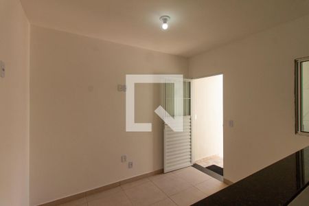 Sala de casa para alugar com 1 quarto, 40m² em Vila Sapopemba, São Paulo