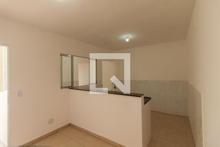 Sala de casa para alugar com 1 quarto, 40m² em Vila Sapopemba, São Paulo