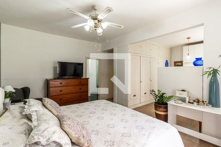 Apartamento à venda com 300m², 3 quartos e 3 vagas Apartamento à venda com 300m², 3 quartos e 3 vagasQuarto da Suíte