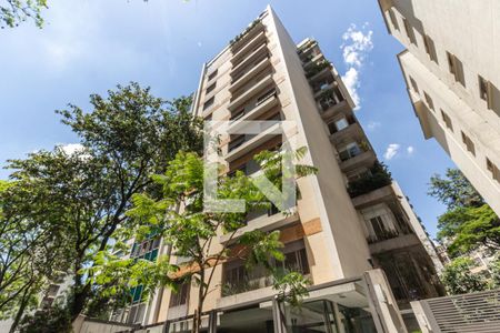 Apartamento à venda com 300m², 3 quartos e 3 vagas Apartamento à venda com 300m², 3 quartos e 3 vagasFachada