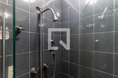 Apartamento à venda com 300m², 3 quartos e 3 vagas Apartamento à venda com 300m², 3 quartos e 3 vagasBanheiro 2