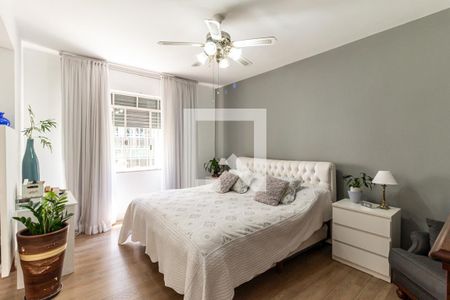 Apartamento à venda com 300m², 3 quartos e 3 vagas Apartamento à venda com 300m², 3 quartos e 3 vagasQuarto da Suíte