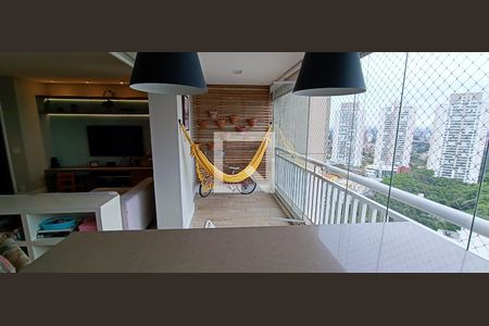 Apartamento à venda com 145m², 3 quartos e 3 vagas Apartamento à venda com 145m², 3 quartos e 3 vagasVaranda gourmet