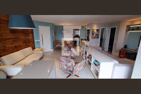 Apartamento à venda com 145m², 3 quartos e 3 vagas Apartamento à venda com 145m², 3 quartos e 3 vagasSala