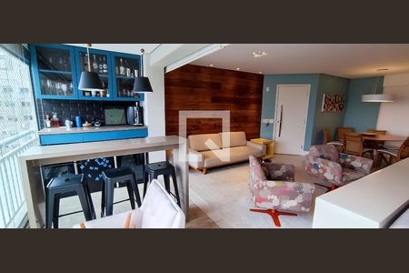 Apartamento à venda com 145m², 3 quartos e 3 vagas Apartamento à venda com 145m², 3 quartos e 3 vagasVaranda gourmet