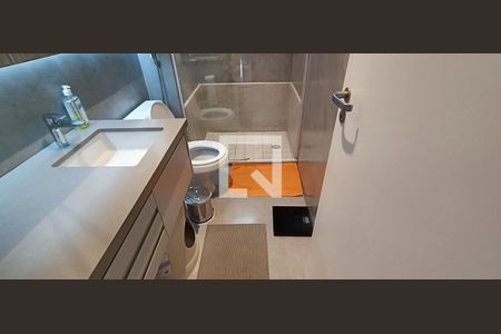 Apartamento à venda com 145m², 3 quartos e 3 vagas Apartamento à venda com 145m², 3 quartos e 3 vagasBanheiro da Suíte 2