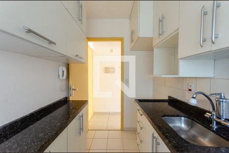 Apartamento à venda com 57m², 3 quartos e 1 vaga Apartamento à venda com 57m², 3 quartos e 1 vagaCozinha