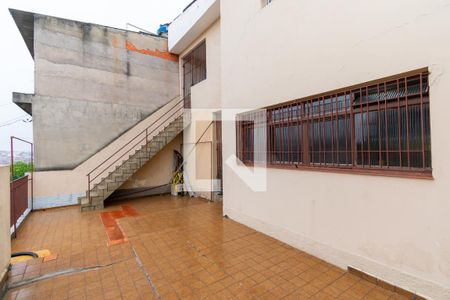 Casa à venda com 180m², 1 quarto e 9 vagasQuintal