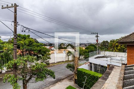 Casa de condomínio à venda com 310m², 4 quartos e 4 vagas Casa de condomínio à venda com 310m², 4 quartos e 4 vagasSuíte 01 - Varanda