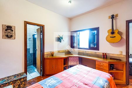 Casa de condomínio à venda com 310m², 4 quartos e 4 vagas Casa de condomínio à venda com 310m², 4 quartos e 4 vagasSuíte 03