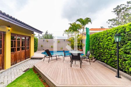 Casa de condomínio à venda com 310m², 4 quartos e 4 vagas Casa de condomínio à venda com 310m², 4 quartos e 4 vagasJardim