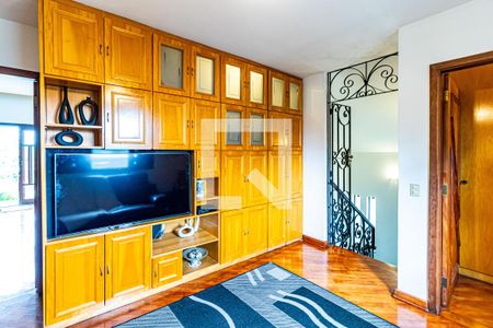 Casa de condomínio à venda com 310m², 4 quartos e 4 vagas Casa de condomínio à venda com 310m², 4 quartos e 4 vagasSala superior