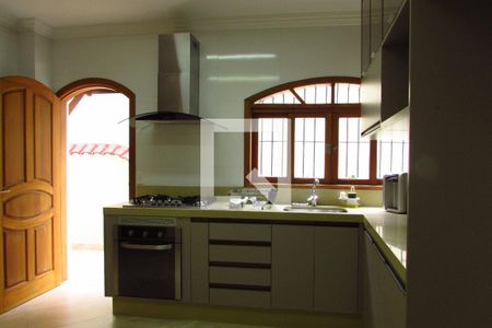 Casa à venda com 140m², 3 quartos e 3 vagasCozinha