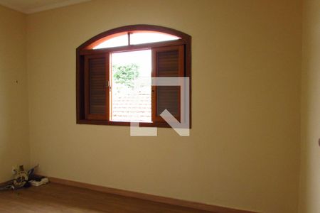 Casa à venda com 140m², 3 quartos e 3 vagasQuarto 2