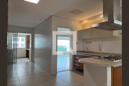 Apartamento à venda com 230m², 4 quartos e 3 vagasCozinha