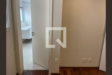 Apartamento à venda com 230m², 4 quartos e 3 vagasEscritório