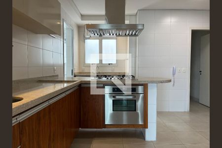 Apartamento à venda com 230m², 4 quartos e 3 vagasCozinha