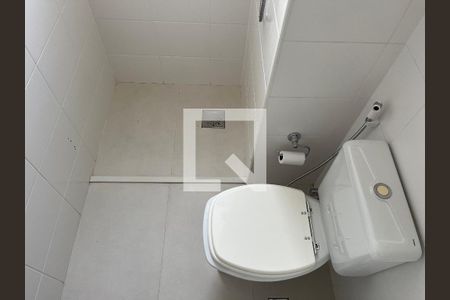 Apartamento à venda com 230m², 4 quartos e 3 vagasBanheiro da Suíte 2