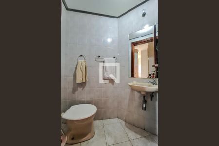 Apartamento à venda com 190m², 4 quartos e 3 vagas Apartamento à venda com 190m², 4 quartos e 3 vagasBanheiro de serviço