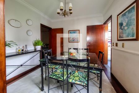 Apartamento à venda com 190m², 4 quartos e 3 vagas Apartamento à venda com 190m², 4 quartos e 3 vagasCopa