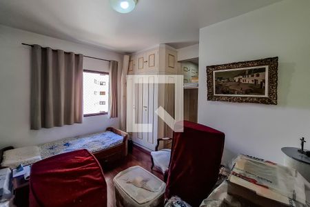 Apartamento à venda com 190m², 4 quartos e 3 vagas Apartamento à venda com 190m², 4 quartos e 3 vagasSuíte 2