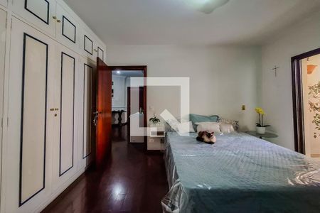 Apartamento à venda com 190m², 4 quartos e 3 vagas Apartamento à venda com 190m², 4 quartos e 3 vagasSuíte 1