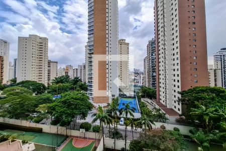 Apartamento à venda com 190m², 4 quartos e 3 vagas Apartamento à venda com 190m², 4 quartos e 3 vagasQuarto 2