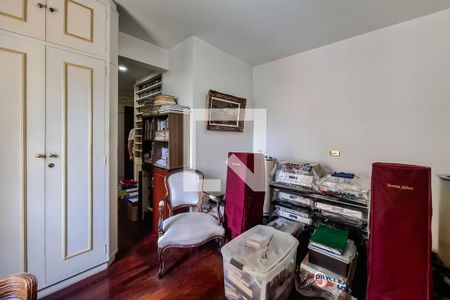 Apartamento à venda com 190m², 4 quartos e 3 vagas Apartamento à venda com 190m², 4 quartos e 3 vagasSuíte 2