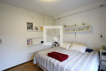 Apartamento à venda com 211m², 4 quartos e 4 vagas Apartamento à venda com 211m², 4 quartos e 4 vagassuíte 2
