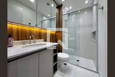 Casa à venda com 26m², 1 quarto e sem vaga Casa à venda com 26m², 1 quarto e sem vagaBanheiro