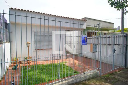 Casa à venda com 100m², 2 quartos e 2 vagasFachada