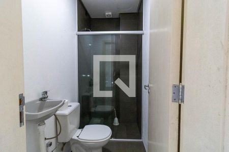 Casa à venda com 300m², 3 quartos e 2 vagas Casa à venda com 300m², 3 quartos e 2 vagasBanheiro 2