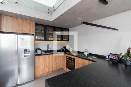 Casa à venda com 300m², 3 quartos e 2 vagas Casa à venda com 300m², 3 quartos e 2 vagasCozinha