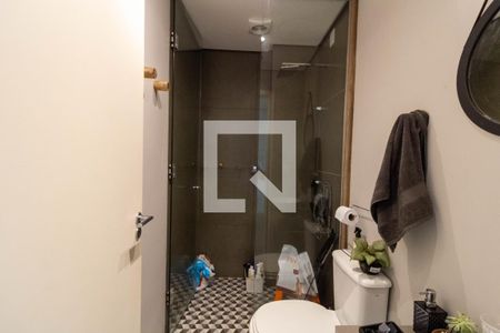 Casa à venda com 300m², 3 quartos e 2 vagas Casa à venda com 300m², 3 quartos e 2 vagasBanheiro