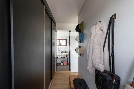 Casa à venda com 300m², 3 quartos e 2 vagas Casa à venda com 300m², 3 quartos e 2 vagasQuarto 2