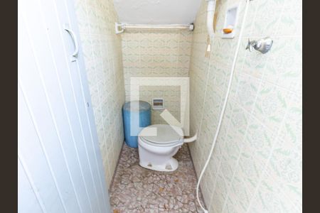 Casa à venda com 175m², 4 quartos e 3 vagas Casa à venda com 175m², 4 quartos e 3 vagasBanheiro de serviço