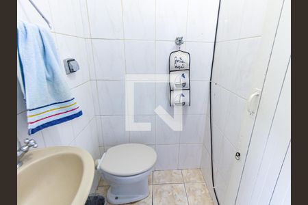 Casa à venda com 175m², 4 quartos e 3 vagas Casa à venda com 175m², 4 quartos e 3 vagasBanheiro da Suíte