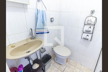 Casa à venda com 175m², 4 quartos e 3 vagas Casa à venda com 175m², 4 quartos e 3 vagasBanheiro da Suíte