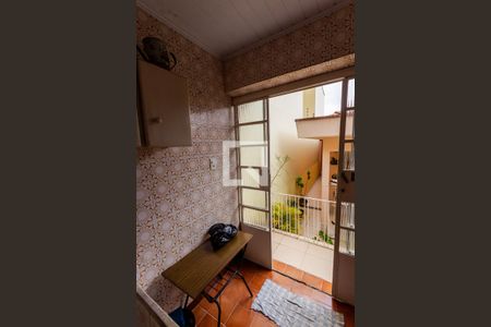 Casa à venda com 245m², 2 quartos e 2 vagas Casa à venda com 245m², 2 quartos e 2 vagasÁrea de Serviço