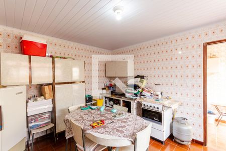 Casa à venda com 245m², 2 quartos e 2 vagas Casa à venda com 245m², 2 quartos e 2 vagasCasa 2