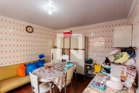 Casa à venda com 245m², 2 quartos e 2 vagas Casa à venda com 245m², 2 quartos e 2 vagasCasa 2