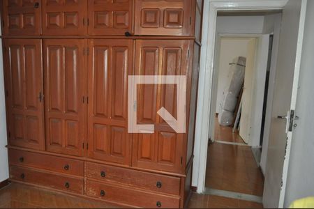 Apartamento à venda com 75m², 3 quartos e sem vagaQuarto